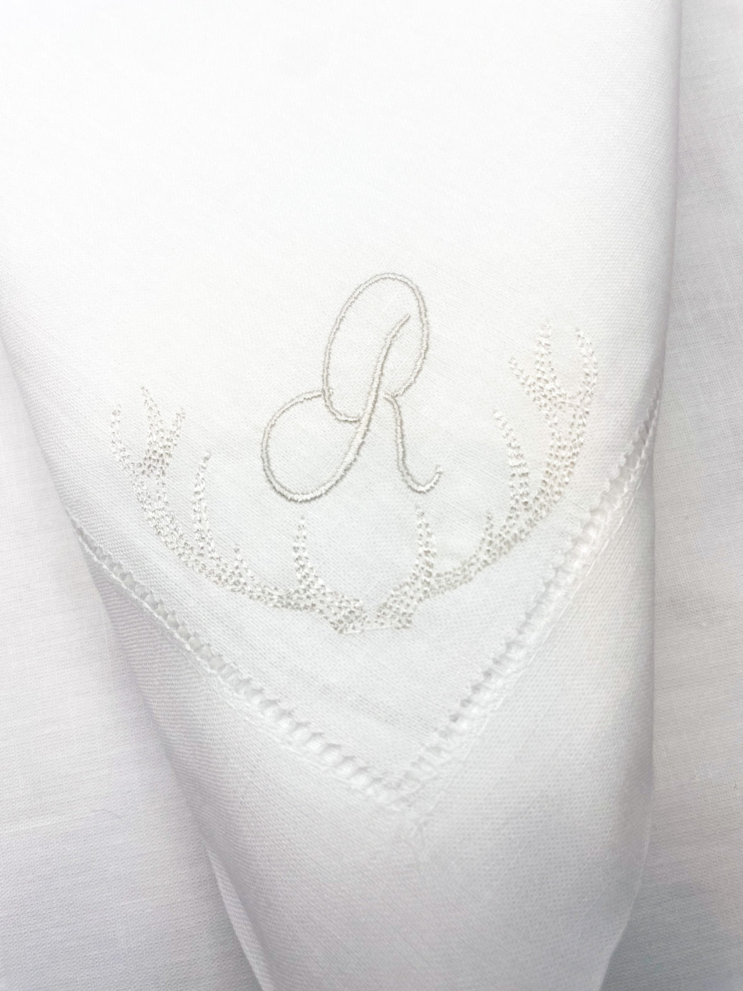 Linen/Cotton Blend Hemstitched Dinner Napkins - Deer Stag Single Initial